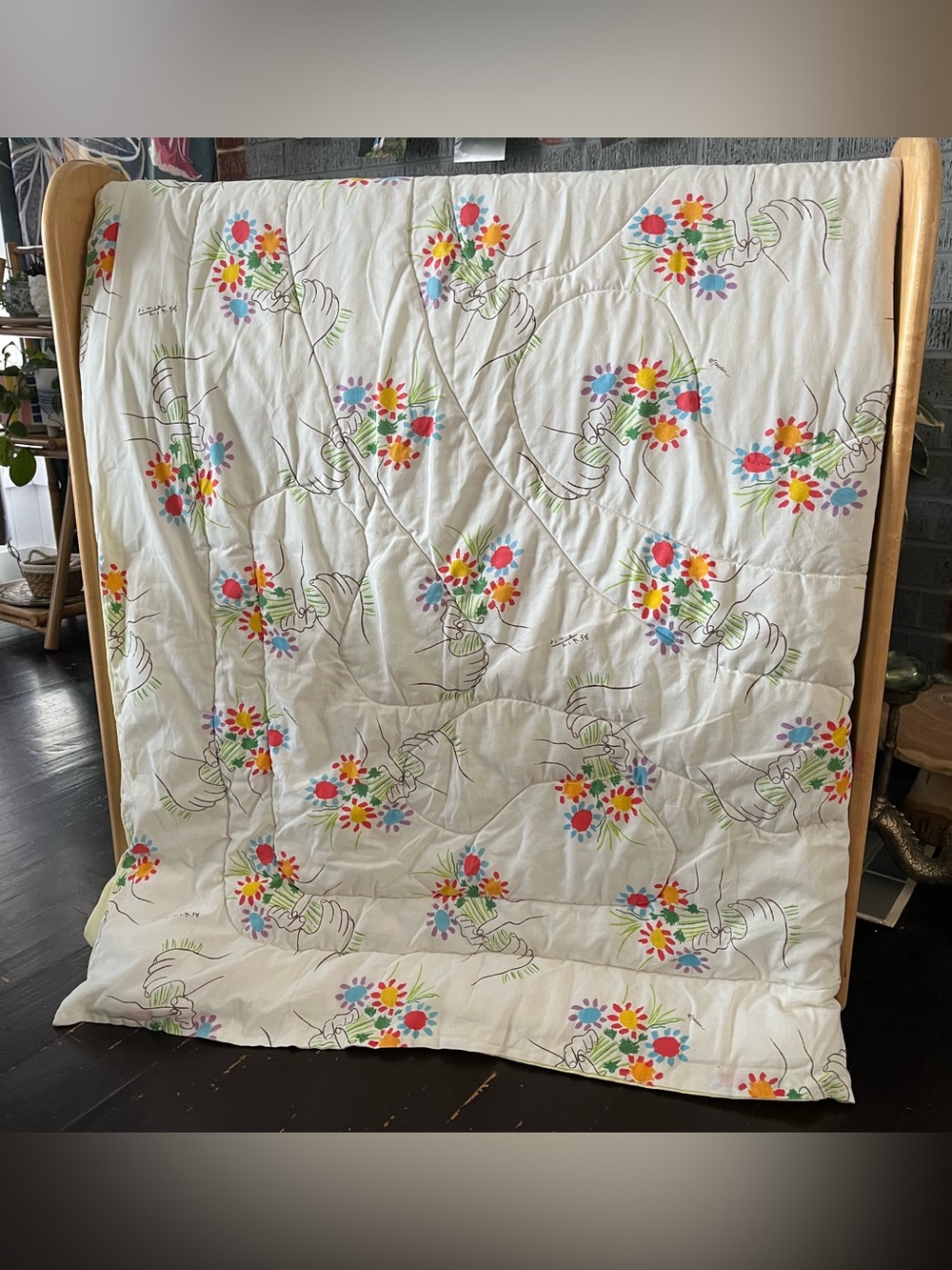 Vintage Picasso Bouquet of Peace Hands Flowers Blanket Quilt Bedding bedspread